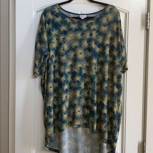 LuLaRoe Irma Top